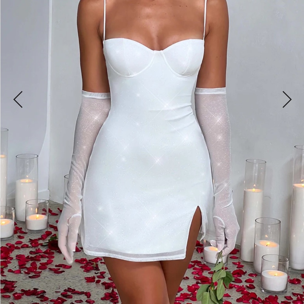 PIXIE MINI DRESS - IVORY SPARKLE  - gloves sold separately